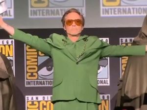 Isu Robert Downey Jr. Jadi Doctor Doom Gak Cuma Muncul Sekali di MCU Isu Robert Downey Jr. Jadi Doctor Doom Gak Cuma Muncul Sekali di MCU