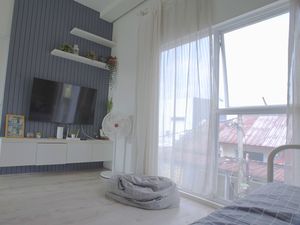 Tips Bangun Rumah Adem dan Terang, Nggak Perlu Lampu & AC di Siang Hari Tips Bangun Rumah Adem dan Terang, Nggak Perlu Lampu & AC di Siang Hari