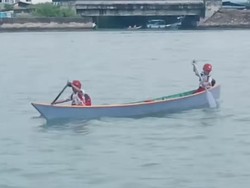 Fakta Bocah Kelas 2 SD Menyeberangi Sungai Besar untuk Pergi ke Sekolah