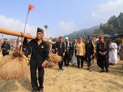 Airin Hadiri Kemeriahan Seren Taun Kasepuhan Cisitu