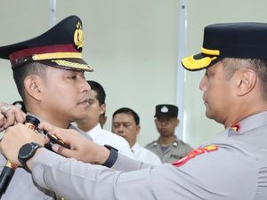 AKBP Teuku Arsya Khadafi Resmi Jabat Wakapolres Metro Jakbar AKBP Teuku Arsya Khadafi Resmi Jabat Wakapolres Metro Jakbar