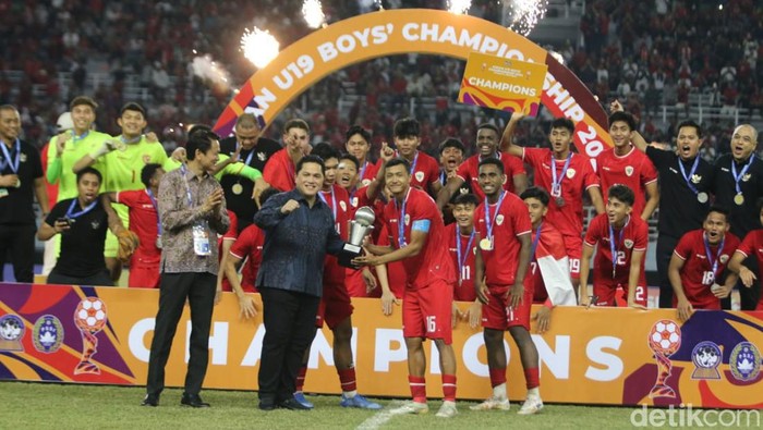 Indonesia juara Piala AFF U-19 2024 usai mengalahkan Thailand dengan skor 1-0 di Stadion Gelora Bung Tomo (GBT) Surabaya