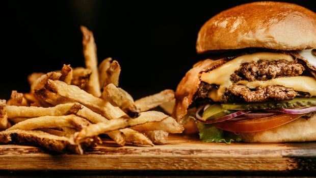 Junk food/ Foto: Unsplash.com/Jonathan Borba