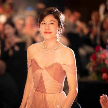 Kim Ha Neul di Red Swan