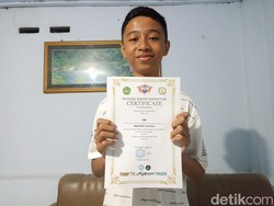 Remaja di Blitar Ini Punya Nama yang Unik: UB