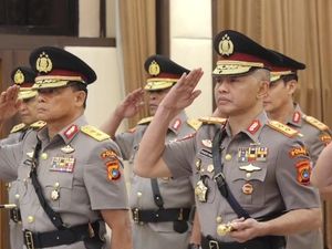 Irjen Hendro Pandowo Resmi Jabat Kapolda Bangka Belitung Irjen Hendro Pandowo Resmi Jabat Kapolda Bangka Belitung