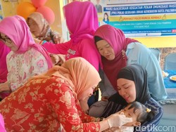 236.000 Anak di Palembang Diberikan Imunisasi Polio Tambahan