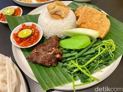 Jajanan dan Makanan Legendaris hingga Kafe Kekinian di Jakarta Barat