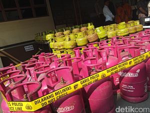 Ulah Licik 2 Pria Cianjur Oplos LPG Bersubsidi, Raup Cuan Ratusan Juta Ulah Licik 2 Pria Cianjur Oplos LPG Bersubsidi, Raup Cuan Ratusan Juta