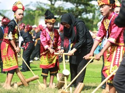 Kurangi Gadget, Anak-anak di Banyuwangi Diajak Main Permainan Tradisional