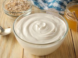 5 Fakta Skyr, Kembaran Greek Yogurt yang Sangat Menyehatkan