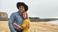 8 Potret Hannah Ballerina Farm, Selebgram yang Dijuluki Queen of Trad Wife