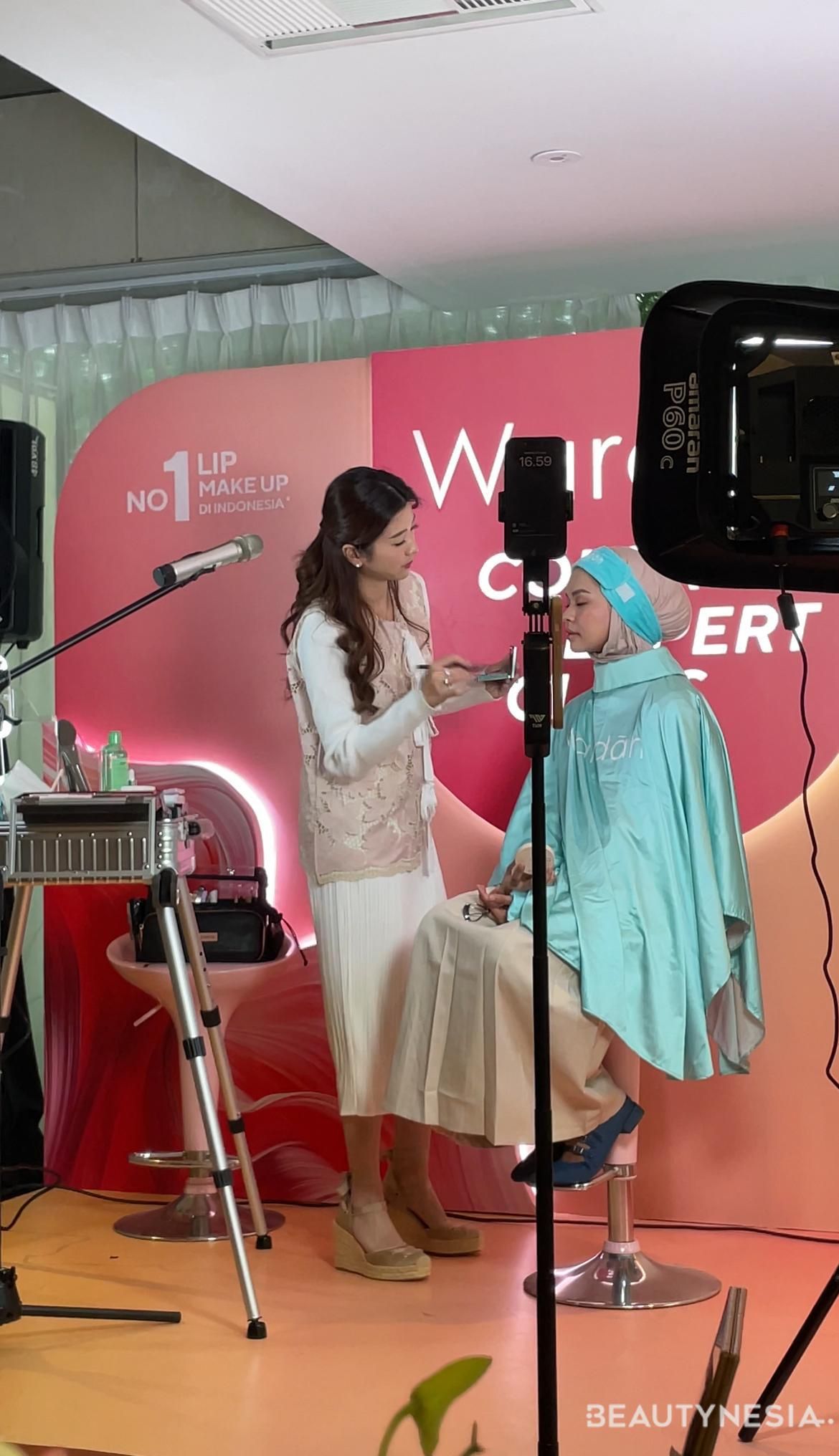 Makeup Artist Cherry Jessica