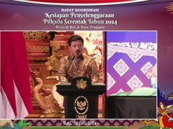 Menko Hadi Minta Kapolri-Panglima-Jaksa Agung Tak Rotasi Jabatan Selama Pilkada