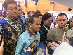 Beredar Kabar Bakal Digeser Jadi Menteri ESDM, Bahlil Buka Suara