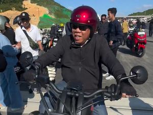 Sempat Bikin Heboh, Pajak Moge Tunggangan Menteri PUPR Kini Sudah Dibayar Sempat Bikin Heboh, Pajak Moge Tunggangan Menteri PUPR Kini Sudah Dibayar