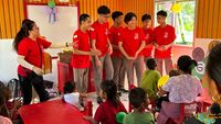 Potret Para Siswa Binus School Simprug Bantu Bangun Kembali Sekolah di Sumba