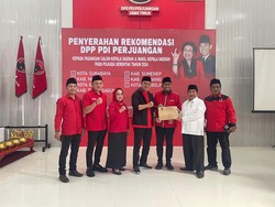 Achmad Fauzi-KH Imam Hasyim Kantongi Rekom PDIP Maju di Pilbup Sumenep