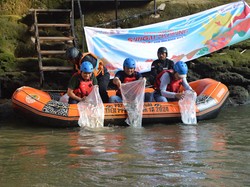 Dukung Pemulihan Ekosistem Sungai Ciliwung, PGN Angkut 7.956 Kg Sampah