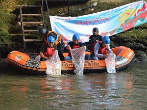 Dukung Pemulihan Ekosistem Sungai Ciliwung, PGN Angkut 7.956 Kg Sampah Dukung Pemulihan Ekosistem Sungai Ciliwung, PGN Angkut 7.956 Kg Sampah
