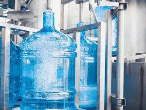 Ada Isu Jentik di Galon AMDK, BPOM: Kalau Benar Tercemar Tak Hanya 1 Galon Ada Isu Jentik di Galon AMDK, BPOM: Kalau Benar Tercemar Tak Hanya 1 Galon