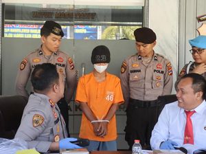 Pelajar SMK Bunuh Lansia Pakai Linggis, Jasad Dikubur di Samping Rumah Pelaku Pelajar SMK Bunuh Lansia Pakai Linggis, Jasad Dikubur di Samping Rumah Pelaku