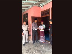 Warga Areal Wisata Telaga Ngebel Ponorogo Diajak Tertib Berlalu Lintas