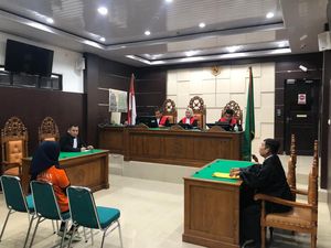 Sidang Vonis Istri Potong Kelamin Suami di Muba Ditunda Pekan Depan Sidang Vonis Istri Potong Kelamin Suami di Muba Ditunda Pekan Depan