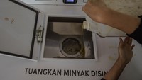 Minyak Jelantah dari MBG Bakal 'Disulap' Jadi Avtur Ramah Lingkungan