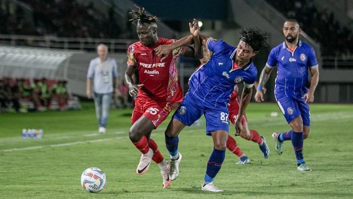 Arema FC melaju ke final Piala Presiden 2024. Singo Edan mendapatkan tiket tersebut setelah mengalahkan Persis Solo 2-0. Semifinal Persis vs Arema digelar di Stadion Manahan Solo, Rabu (31/7/2024 malam WIB.