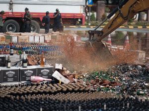 Bea Cukai Ungkap Modus Penyelundupan Miras dan Rokok Ilegal Rp 165 Miliar