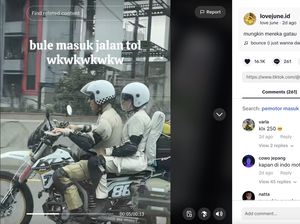 Viral Bule Naik Motor Masuk Jalan Tol Viral Bule Naik Motor Masuk Jalan Tol