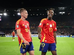 Barcelona Susah Rekrut Williams, Kejar Olmo pun Terancam Ditikung