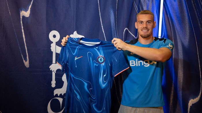 ATLANTA, GEORGIA - JULY 30: Chelsea Unveil New Signing Filip Jorgensen on July 30, 2024 in Atlanta, Georgia. (Photo by Darren Walsh/Chelsea FC via Getty Images)
