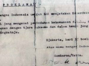 Simak Sejarah dan Isi Teks Proklamasi Kemerdekaan Indonesia Simak Sejarah dan Isi Teks Proklamasi Kemerdekaan Indonesia