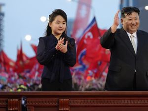 Kim Jong Un Siapkan Putrinya Jadi Penerus Dinasti Penguasa Korut