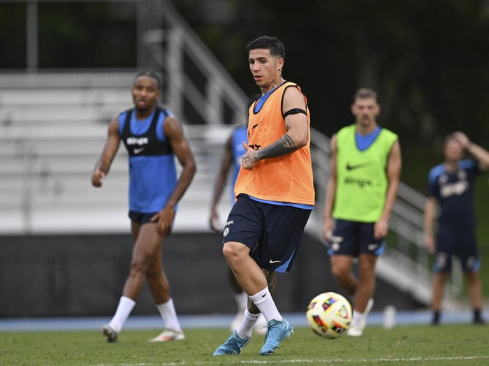 ATLANTA, GEORGIA - JULY 30: Enzo Fernandez of Chelsea during a training session at PACE Academy on July 30, 2024 in Atlanta, Georgia. (Photo by Darren Walsh/Chelsea FC via Getty Images)