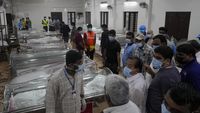 Evakuasi Korban Tewas Longsor Maut India ke Kamar Mayat