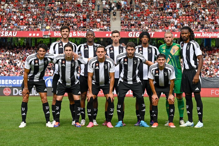 Juventus NUREMBERG, GERMANY - JULY 26: Juventus team photo during the 1. FC NΓΌrnberg v Juventus - Pre- season Friendly on July 26, 2024 in Nuremberg, Germany. (Photo by Daniele Badolato - Juventus FC/Juventus FC via Getty Images)
