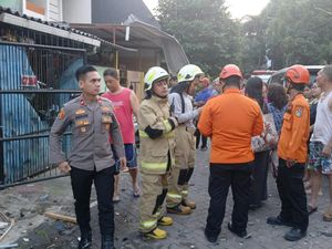 Ibu dan Anak Terluka dalam Insiden Ledakan Tabung Gas di Jakbar