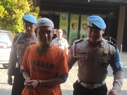 Pria Sidoarjo Tipu Jemaah Umrah Ratusan Juta Bermodus Travel Abal-abal