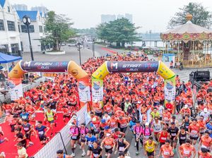 Ratusan Pelari Profesional Tampil di Meikarta Run 2024 Ratusan Pelari Profesional Tampil di Meikarta Run 2024
