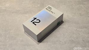 Unboxing Reno 12 Pro, HP Anyar Oppo Harga Rp 9 Juta