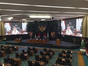 Heru Budi Pidato soal Raperda RTRW di Paripurna, 5 Pimpinan DPRD DKI Hadir Heru Budi Pidato soal Raperda RTRW di Paripurna, 5 Pimpinan DPRD DKI Hadir