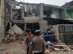 Penampakan Puing-puing Rumah Hancur Akibat Ledakan Gas di Cengkareng Penampakan Puing-puing Rumah Hancur Akibat Ledakan Gas di Cengkareng
