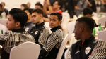 Potret Pemain Timnas Indonesia U-19 Asyik Joget Maumere