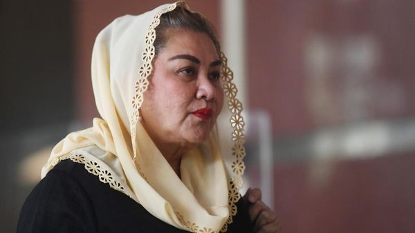 Potret Wali Kota Semarang Ita Penuhi Panggilan KPK