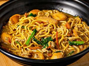 Resep Mie Nyemek Sosis yang Gurih Mulur Untuk Makan Malam Resep Mie Nyemek Sosis yang Gurih Mulur Untuk Makan Malam