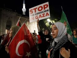 Video: Lautan Manusia di Istanbul, Suarakan Dukungan untuk Palestina