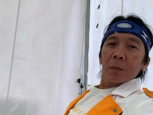 Jeroan Rumah Bimbim SLANK, Ada Ruangan Khusus Simpan Barang Antik Jeroan Rumah Bimbim SLANK, Ada Ruangan Khusus Simpan Barang Antik